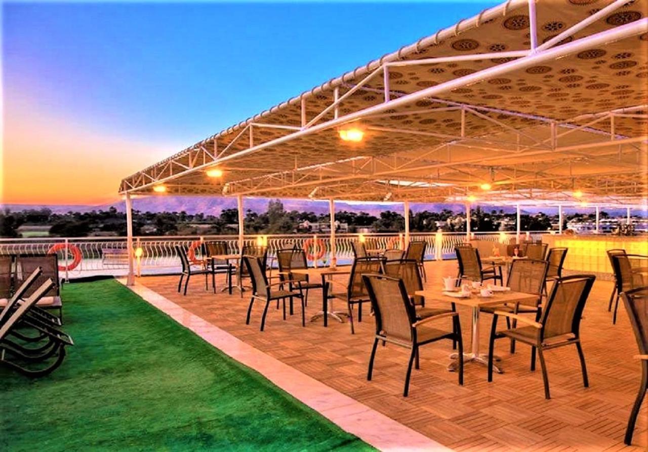 Steigenberger Legacy Nile Cruise - Every Monday 07 & 04 Nights From Luxor - Every Friday 03 Nights From Aswan מראה חיצוני תמונה